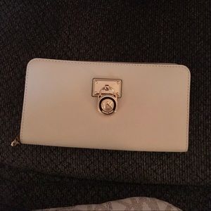 Mk white wallet